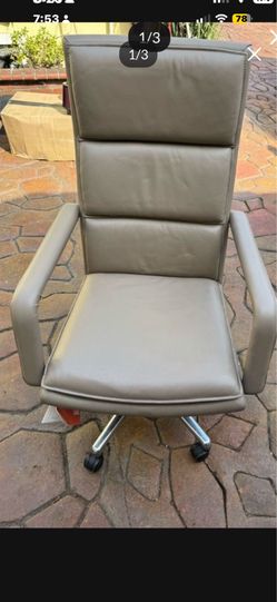 Chair Brand New leather Office Chair Made By KEILHAUER Elite very nice never used