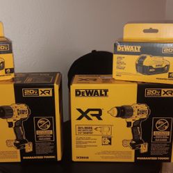 20V DEWALT (XR) BRUSHLESS HAMMER DRILL WITH 20V MAX 4AH BATTERY PACK $120 EACH COMBO SET