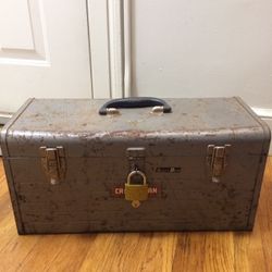 Heavy Duty Craftsman Toolbox With Lock And Key And Ton Of Random Tools And Tools Still In Packages. Message me anytime if interested or want more pict