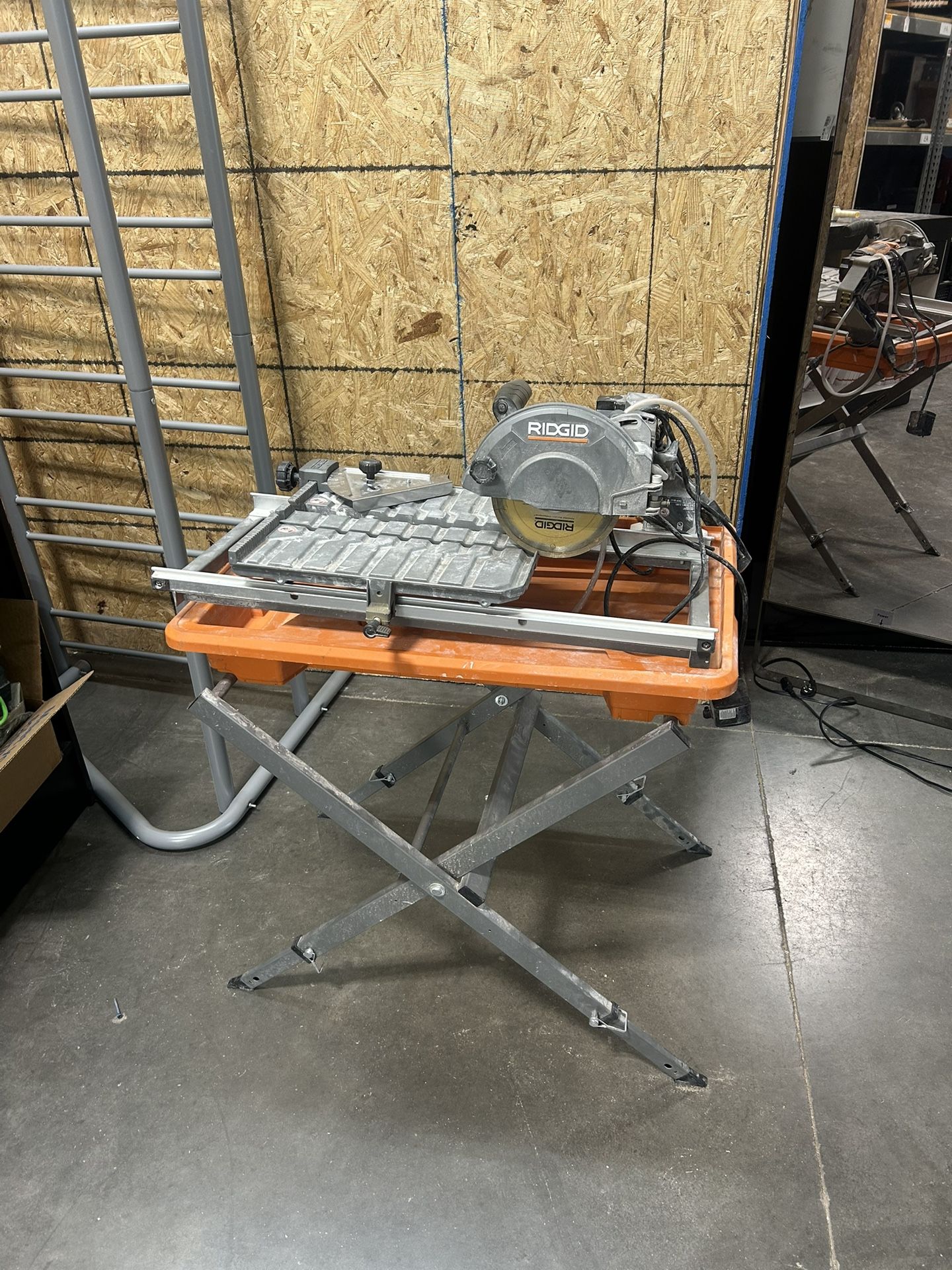Ridgid Tile Saw R40312 W Stand