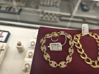 10k gold bracelet different prices and grams layaway available 10% Dwon if you interested please make sure you ask for Maribel thank you
