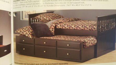 Bunk bed / captain bed