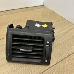 2008 Honda Odyssey left Side Dash Heater A/C Air Vent OEM