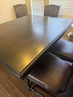 Dinning Table