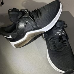 NIKE AIRMAX BRAND NEW 