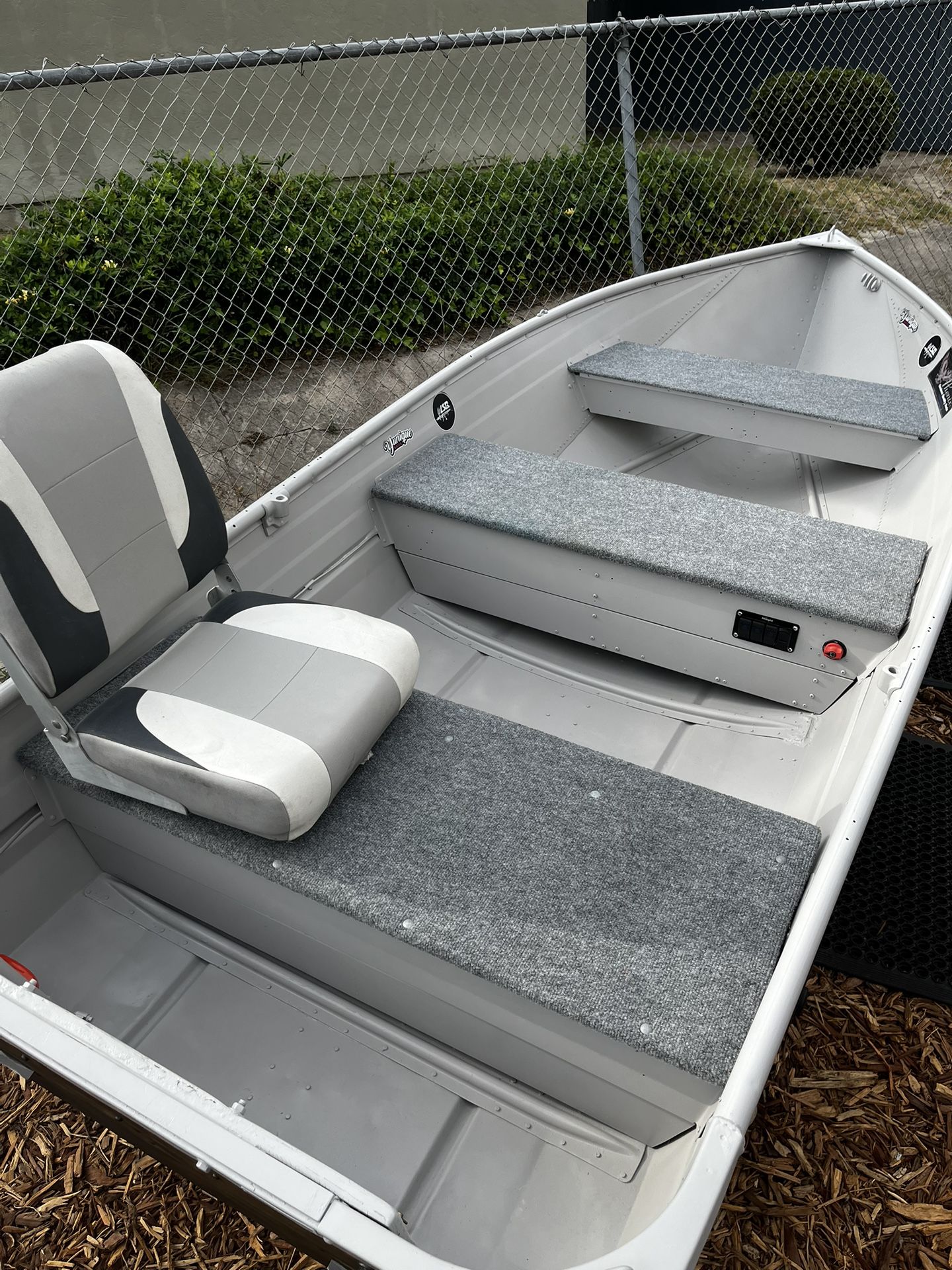 12’ Aluminum Fishing Boat