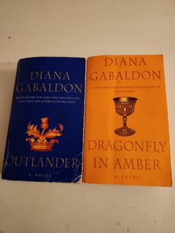 Outlander and Dragonfly in Amber by Diana Gabaldon