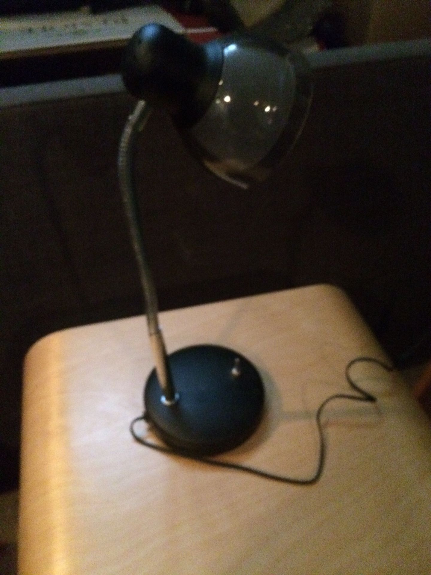 Small led desk lamp