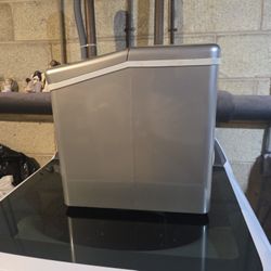 Ice Machine 