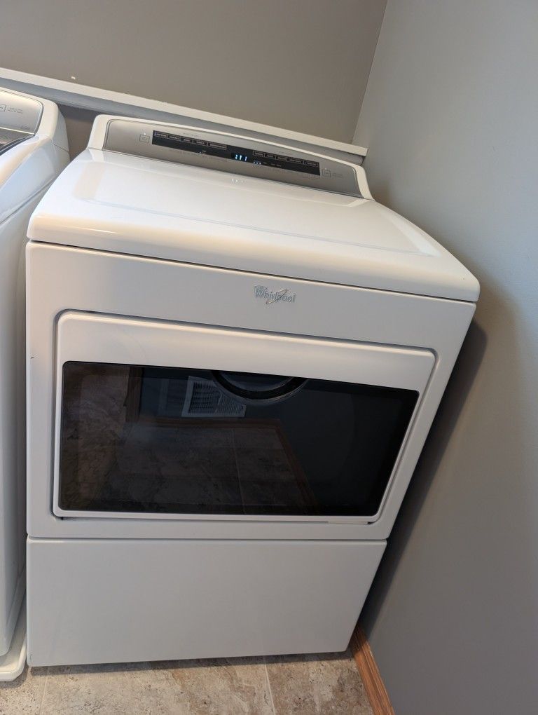 Whirlpool Top Load HE Electric Dryer