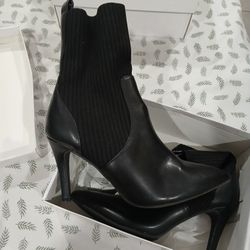 Black Heel Boots 