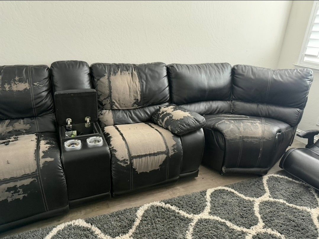 Free Reclining Couch