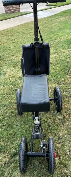 Knee scooter