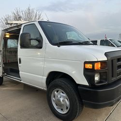 2014 Ford E-250