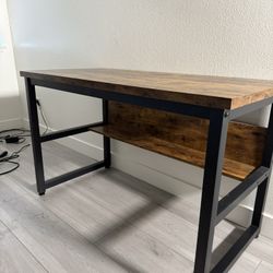 DESK