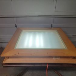 Table Top Light Up Tracing Desk for Drawing / Tracing Light Box
