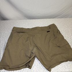 Wrangler Men's Tan and Khaki Shorts