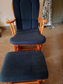 Blue Rocker Glider W/Matching Glider Ottoman - OAK FINISH
