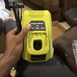 Battery Charger 18v