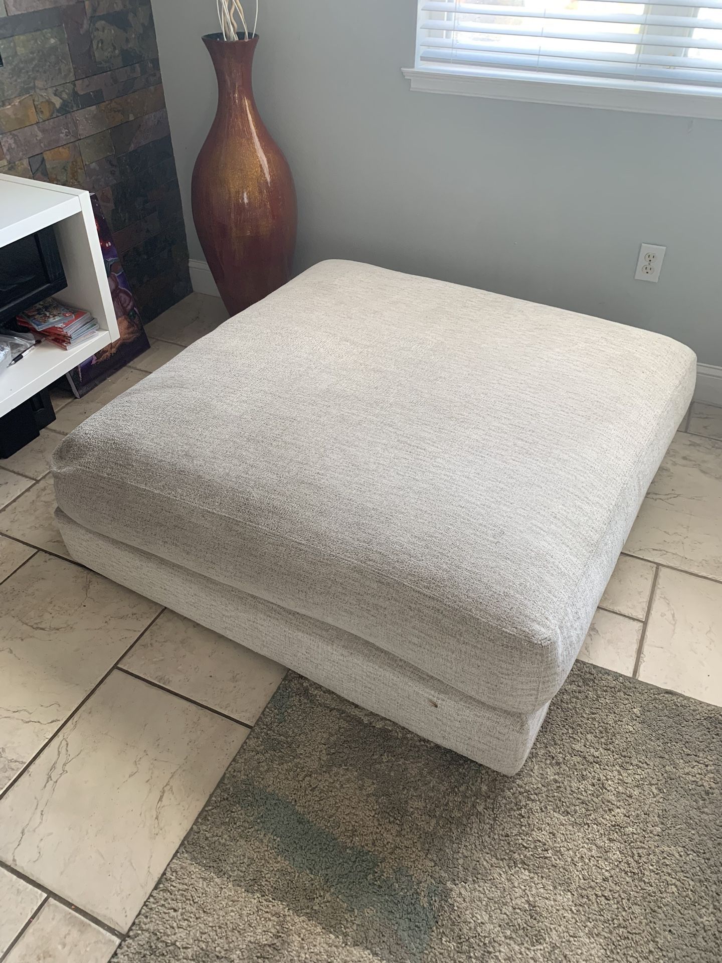 Cindy Crawford Ottoman