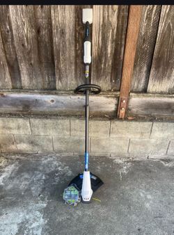 HART 20-Volt 13-inch String Trimmer/Edger (No