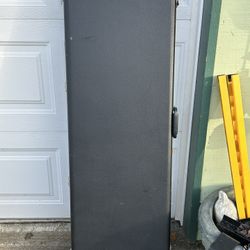 G & G guitar case made in the USA. Good condition