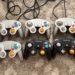 Nintendo Gamecube Controllers