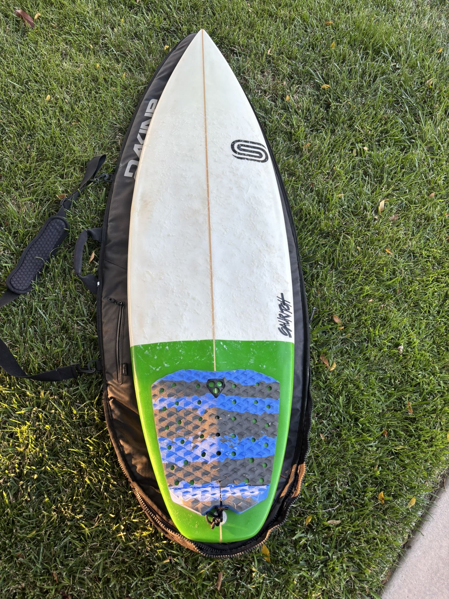 Sauritch 5’4 Short Board