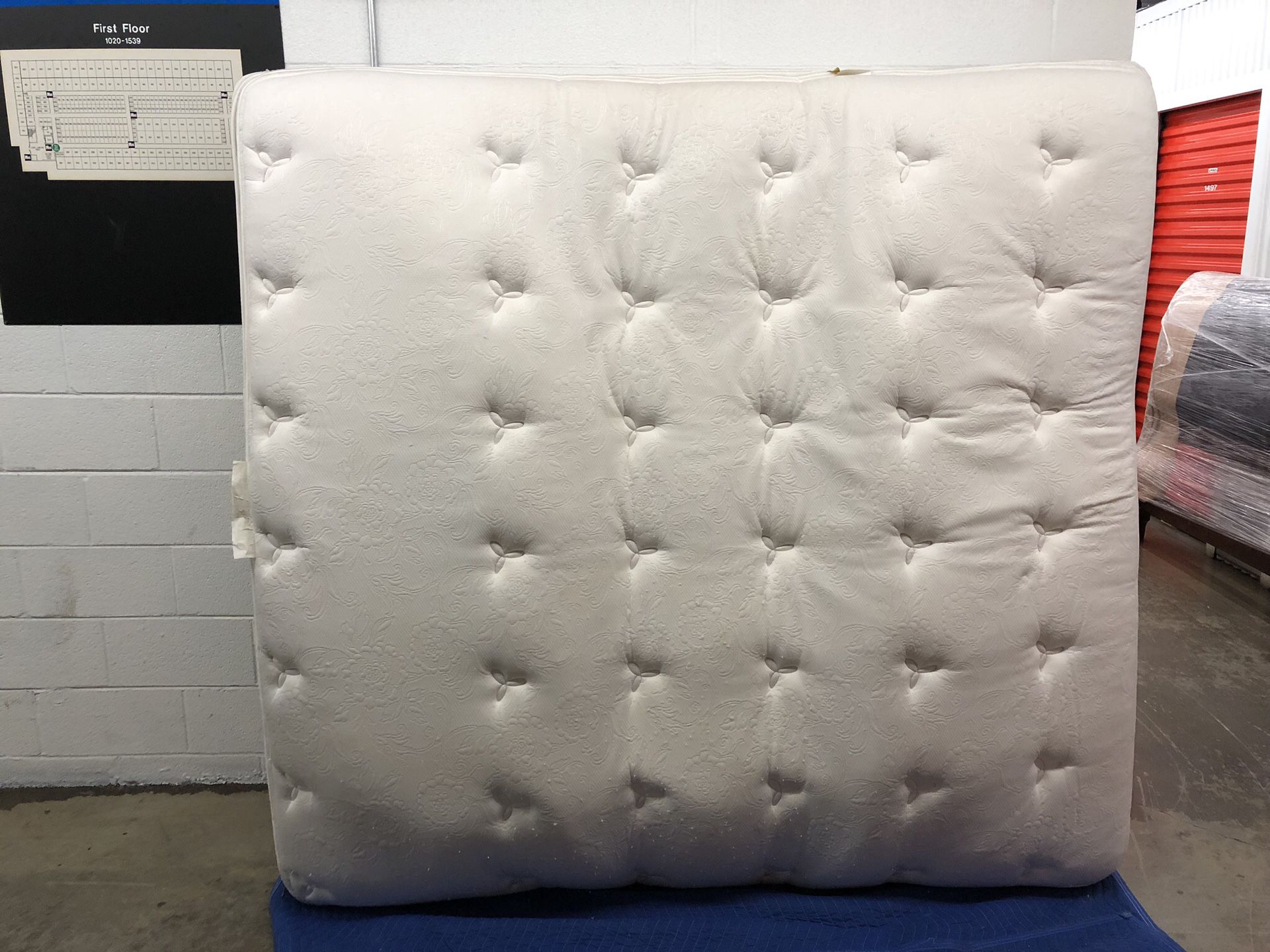 King size Simmons Beautyrest mattress with boards $150
