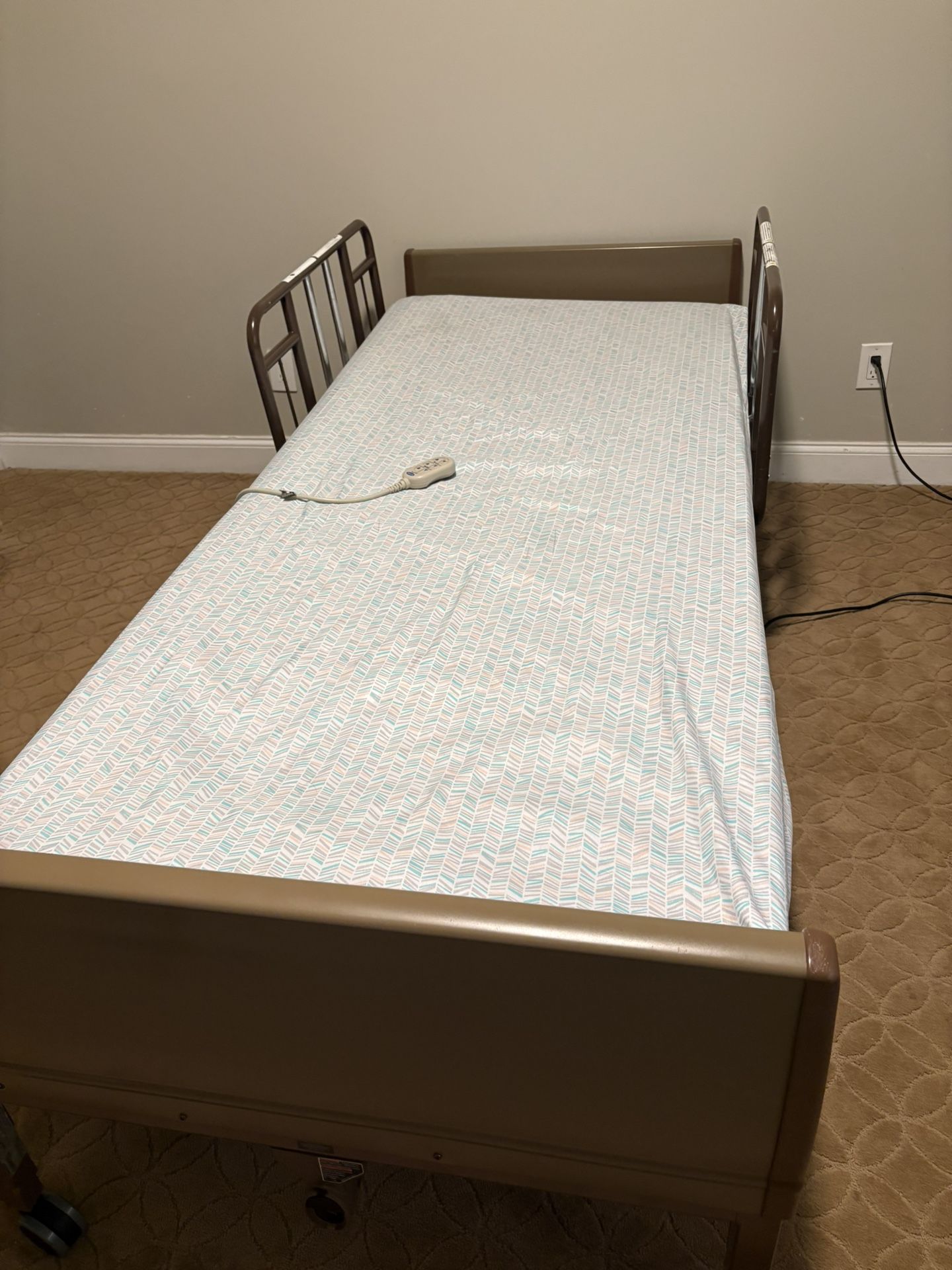 Adjustable hospital Bed Electric