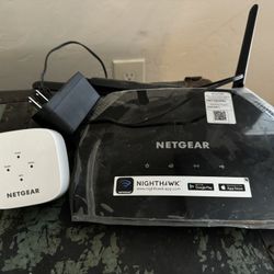 Nighthawk WiFi Router + Netgear Extender 