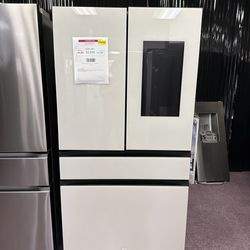 Refrigerator, Samsung new open box 36” W 29 cu.ft Bespoke fridge