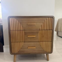 Wood Nightstand (set of 2)