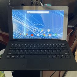 Insignia Tablet With Keyboard