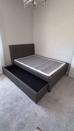 Full size bed frame with twin pullout