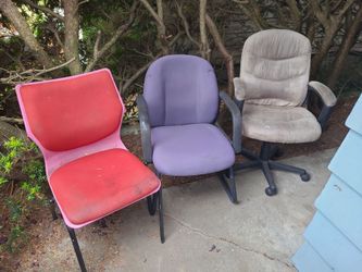 Free Chairs