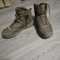  Mens Hiking Boots Size 10