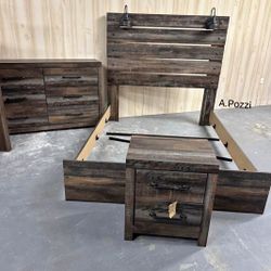 AP🎉 Multi Panel Bedroom Set- 3-Piece (Bed, Dresser, Nightstand) Financing & Delivery Available 