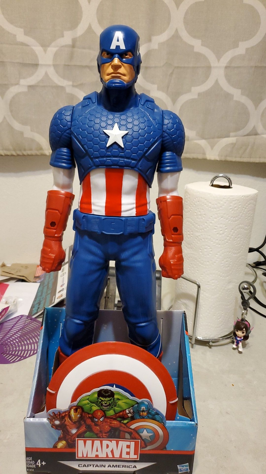 Marvel big fig captain america