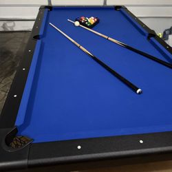 Pool table new