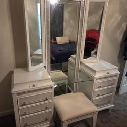 Adult Vanity $1000