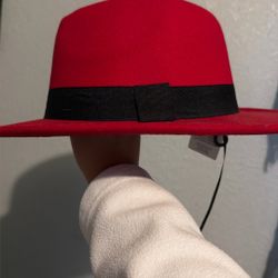 Flat Top Western Red Hat W Black 
