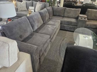 🛋️ Brand New Corduroy Sectional | USB Ports | $847