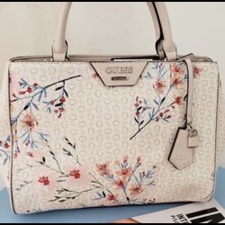 New Guess Handbag
