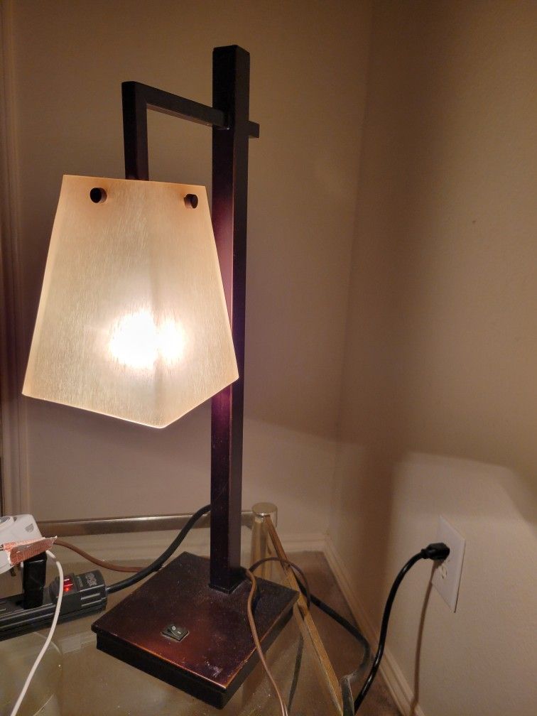 Table Side Lamp W Porcelain Shade Pick Up North Plano 