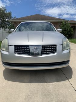 2005 Nissan Maxima