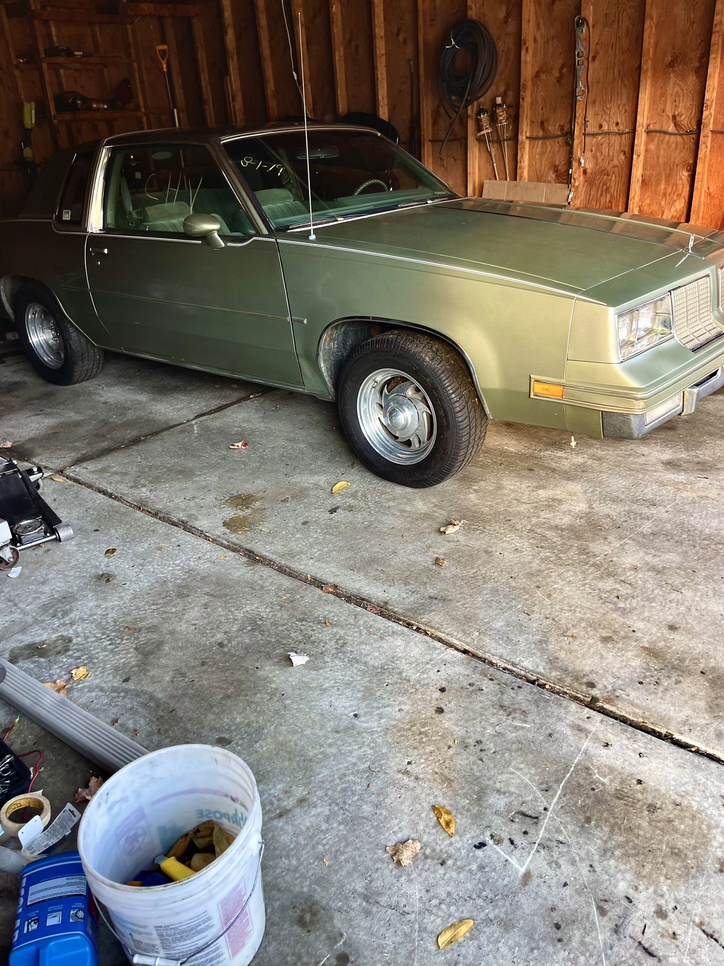 1985 Oldsmobile Cutlass Supreme