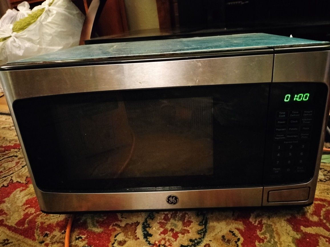 GE Microwave - Can Deliver