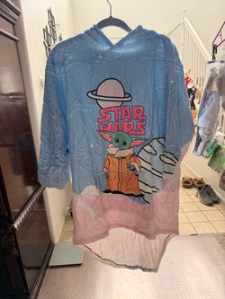 Star Wars Baby Yoda Hooded Wearable Blanket