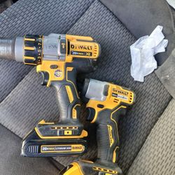 Dewalt Hammer Drill 3 Speed Impact Driver Baterie And Charger